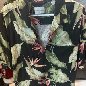 Tommy Bahama - Men’s Short Sleeve Shirt